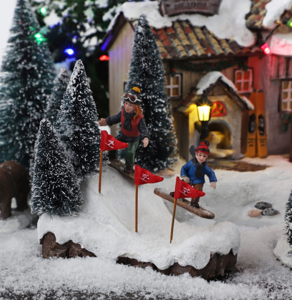 Noël : la magie des villages animés miniatures - Mon jardin d'idées